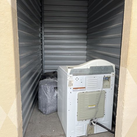 5 x 10 storage unit in Las Cruces, NM
