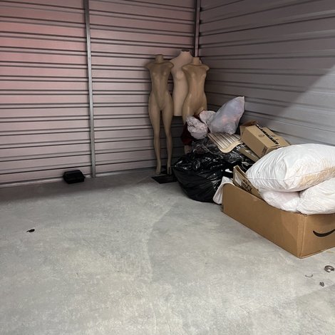 10 x 10 storage unit in Las Cruces, NM