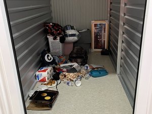 5 x 10 unit in Roswell