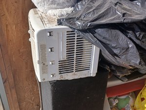 10x10 storage unit in Fresno, CA