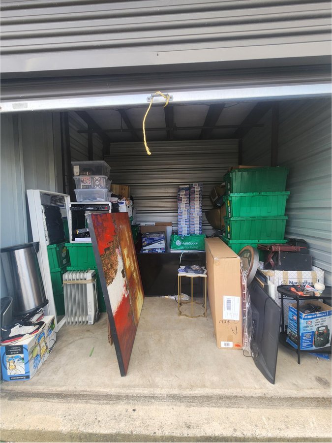 20 x 10 storage unit in Clifton, NJ