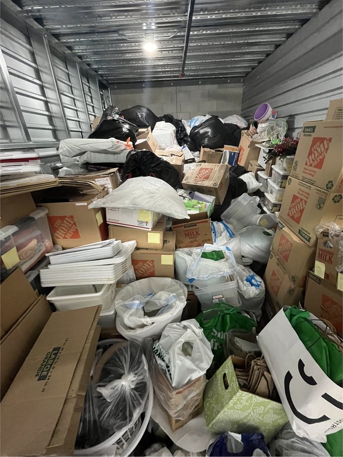 10 x 18 storage unit in San Pedro, CA