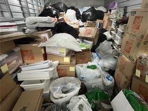10 x 18 storage unit in San Pedro, CA