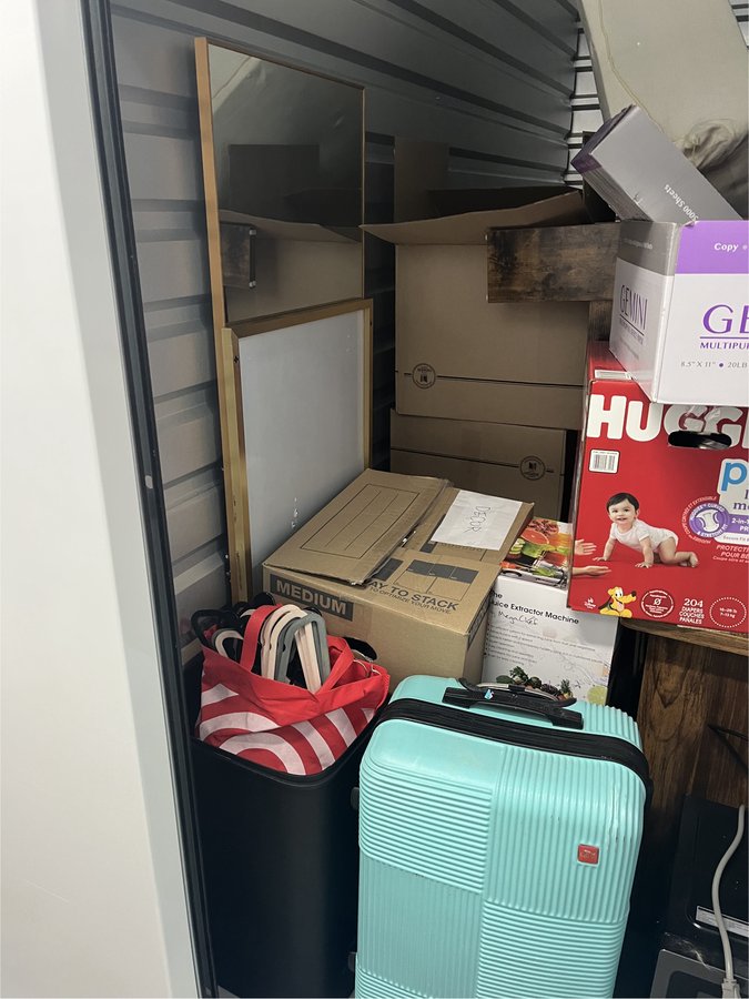5 x 11 storage unit in San Pedro, CA