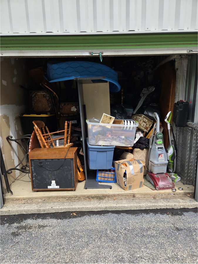 10 x 15 storage unit in York, PA