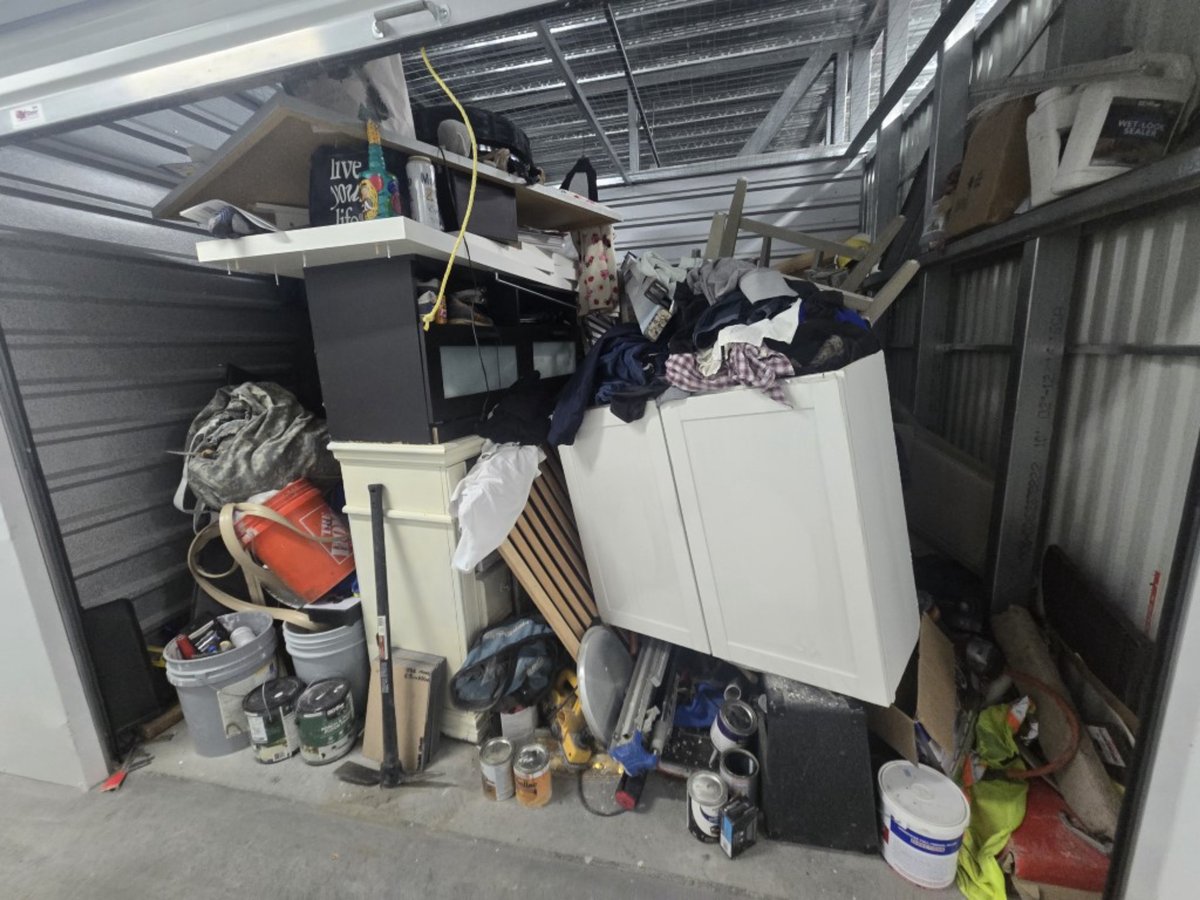 10 x 10 storage unit in Duluth, GA