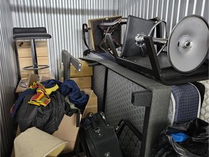 5 x 10 storage unit in Bloomfield, NJ