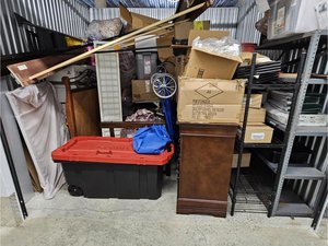 10 x 10 storage unit in Bloomfield, NJ