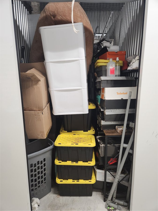 5 x 10 storage unit in Hackensack, NJ