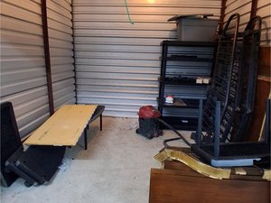 10 x 10 storage unit in Lakewood, CO
