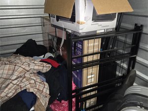 5 x 10 storage unit in Copiague, NY