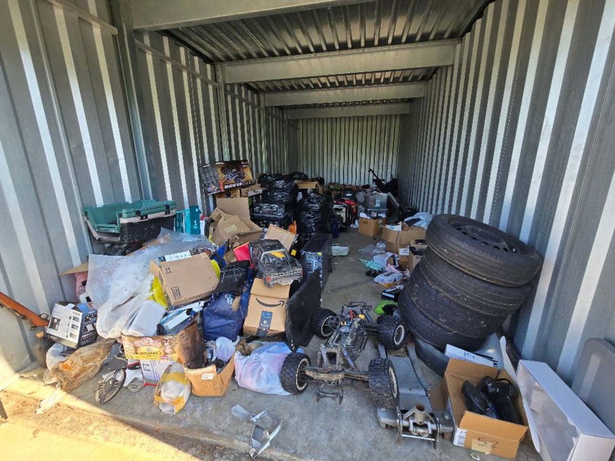 10 x 25 storage unit in Stafford, VA