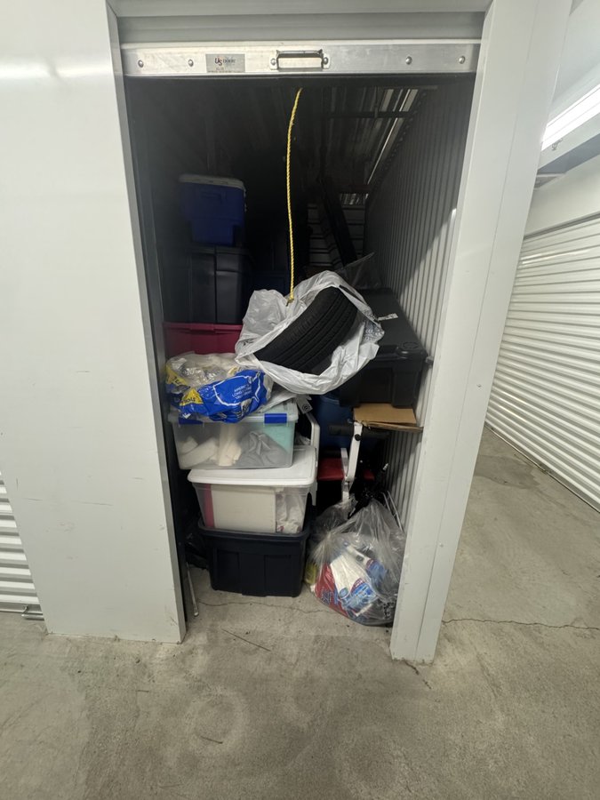 5 x 10 storage unit in Bronx, NY
