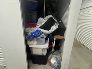 5 x 10 storage unit in Bronx, NY