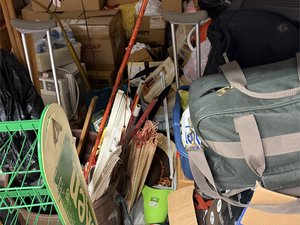 10 x 10 storage unit in Syracuse, NY