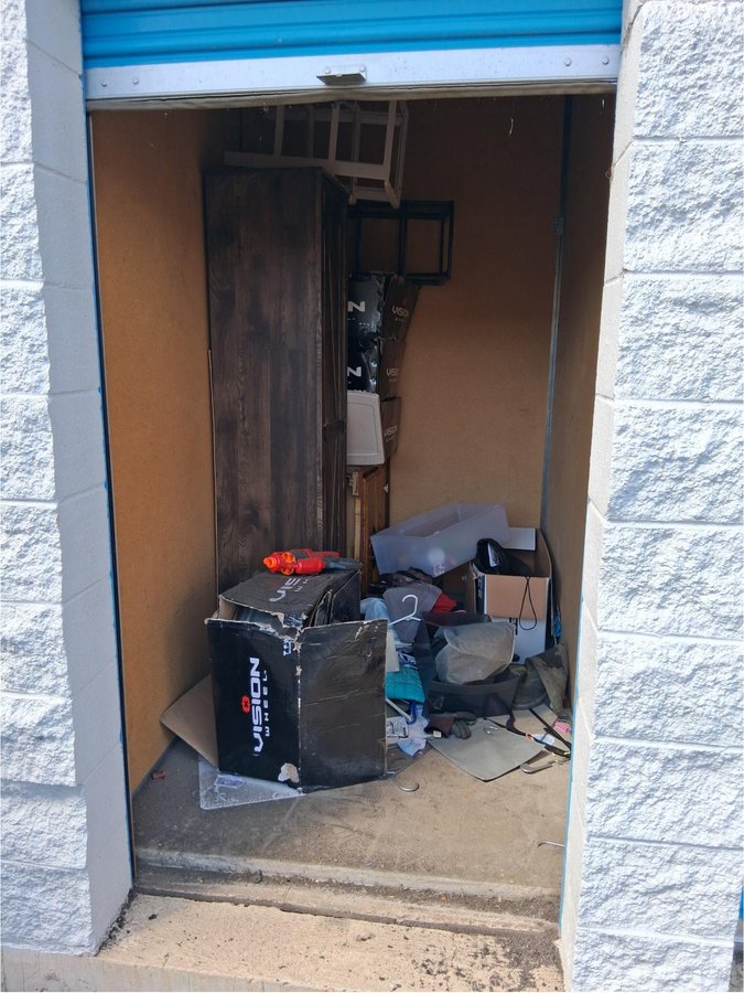 5 x 8 storage unit in Federal Heights, CO