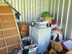 10 x 10 storage unit in Indianapolis, IN