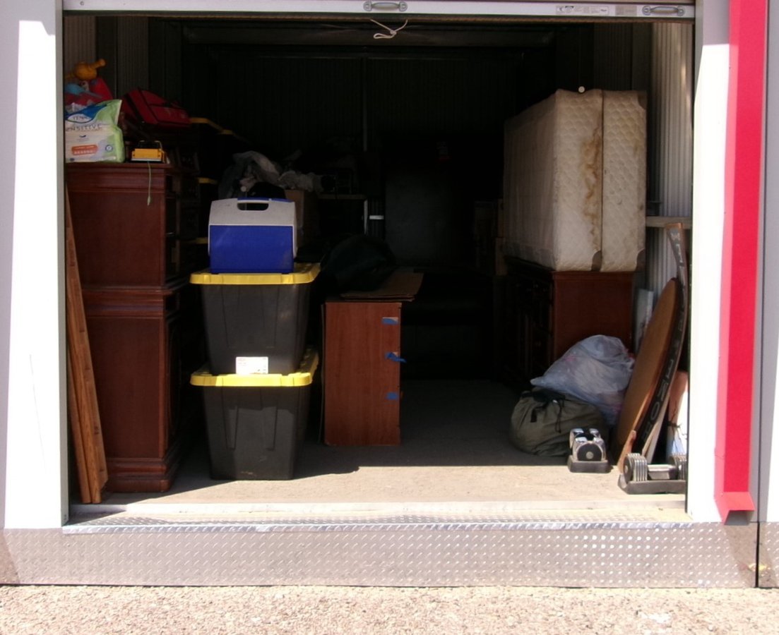10 x 20 storage unit in Tucson, AZ