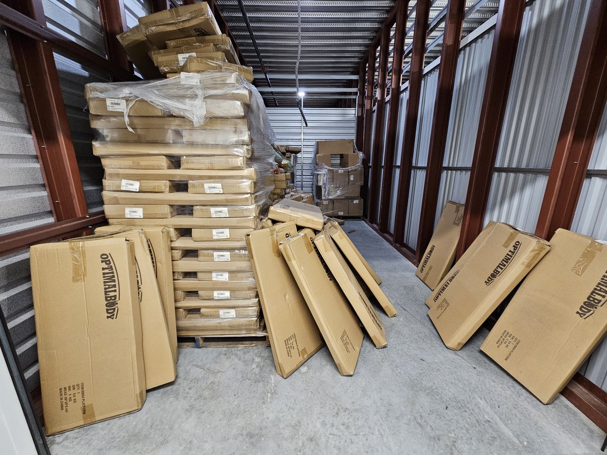 10 x 20 storage unit in Davenport, FL