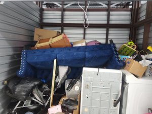 10 x 7 storage unit in Charlotte, NC