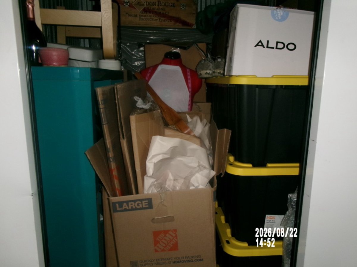 5 x 5 storage unit in Brooklyn, NY