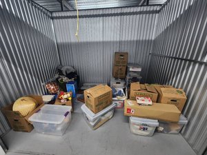 10 x 7 storage unit in Algonquin, IL