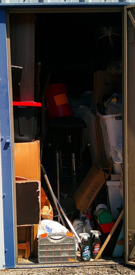 5 x 10 storage unit in Tucson, AZ