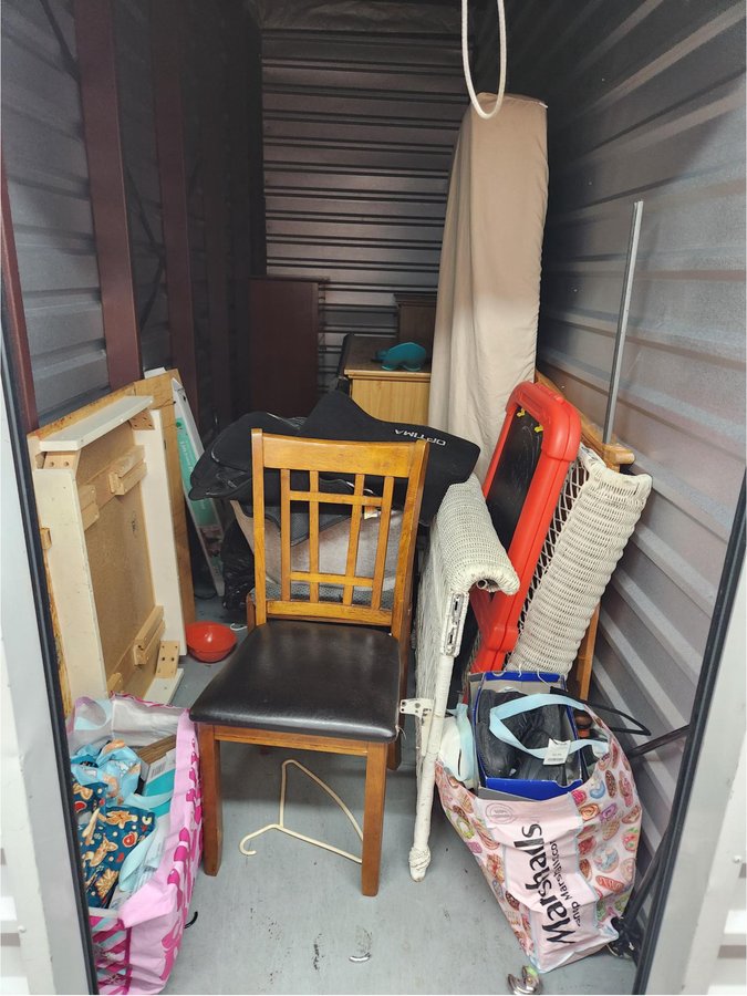 5 x 15 storage unit in Belleville, NJ