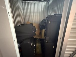 5 x 5 storage unit in Brooklyn, NY