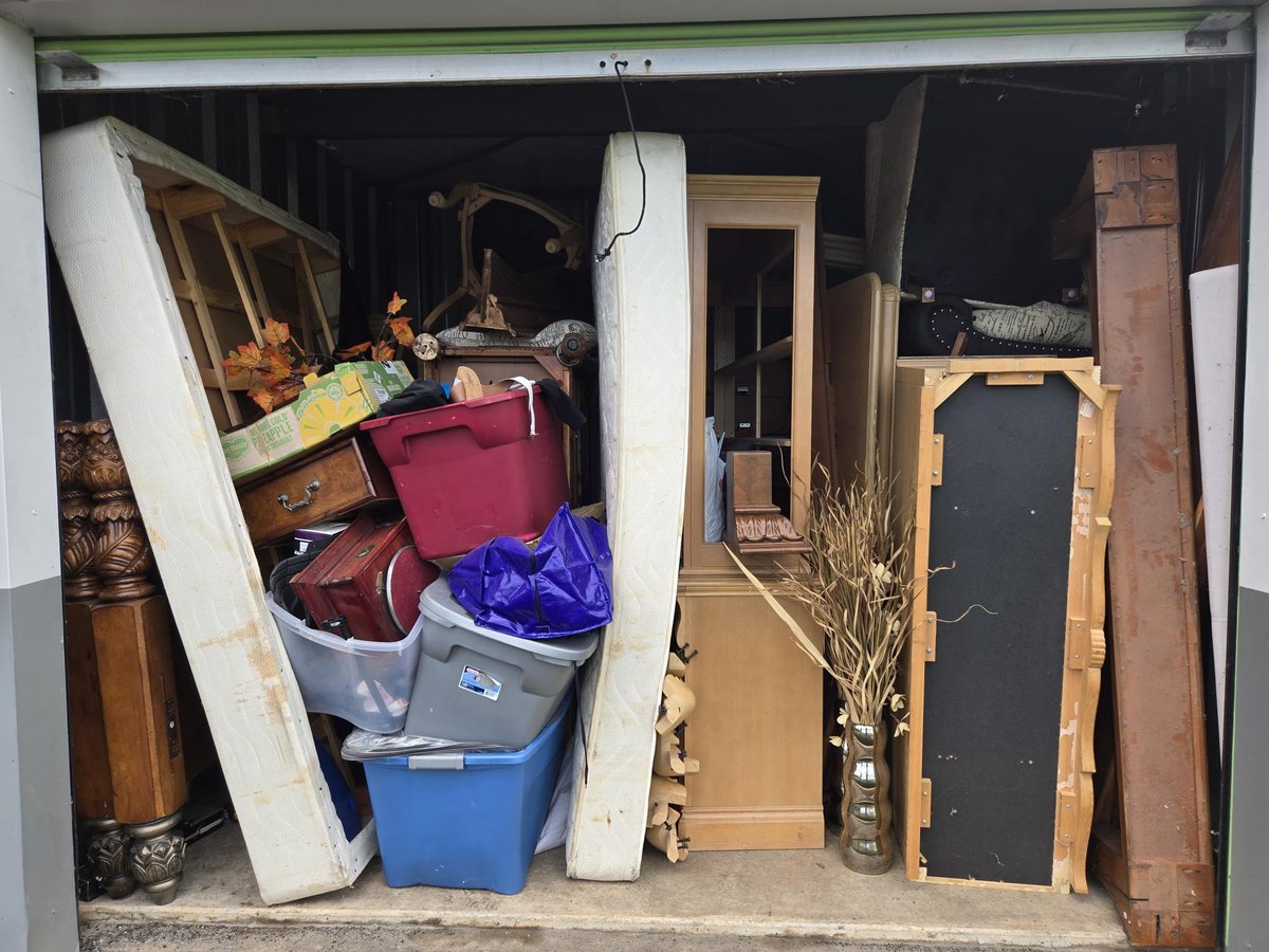 10 x 10 storage unit in York, PA