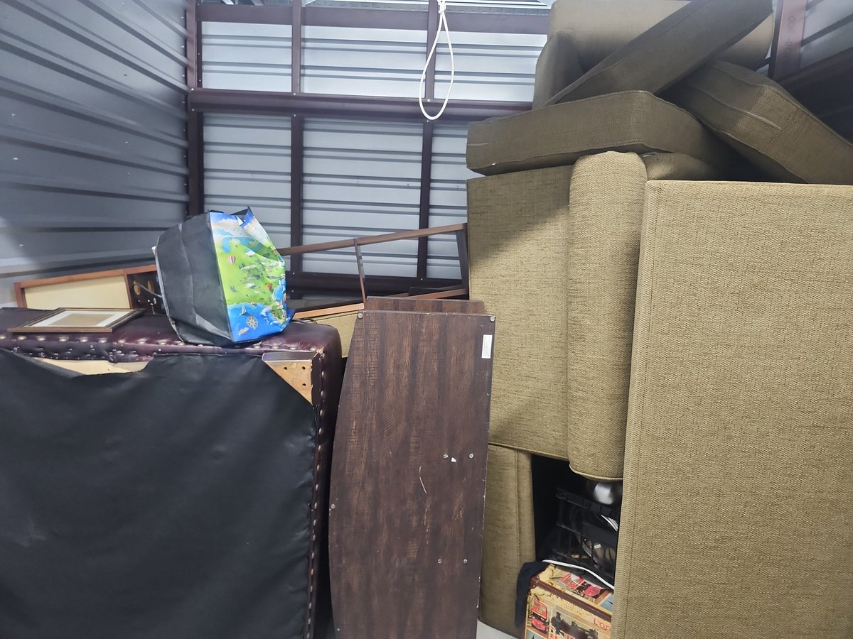 10 x 7 storage unit in Charlotte, NC