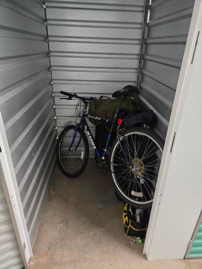 4 x 5 storage unit in Chesapeake, VA