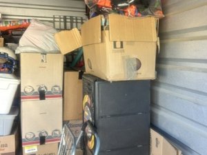 10 x 10 unit in Aurora