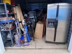10 x 20 storage unit in Lakewood, CO