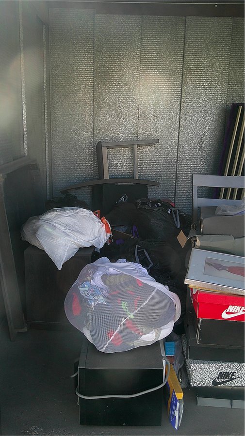 10 x 10 storage unit in Tucson, AZ