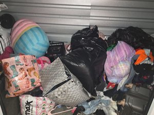 5 x 10 storage unit in Castro Valley, CA