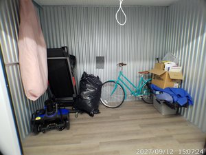 5 x 10 storage unit in Akron, OH