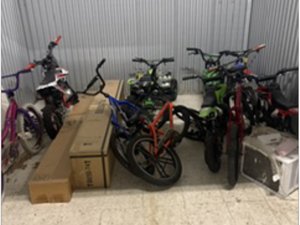 10 x 10 storage unit in Chicago, IL
