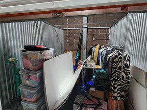 10 x 15 storage unit in Wayne, NJ