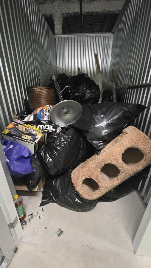 5 x 10 storage unit in Davie, FL