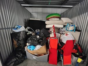 10 x 10 storage unit in Poinciana, FL