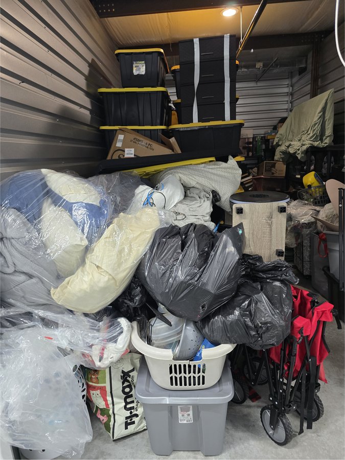 10 x 20 storage unit in Lake Wales, FL