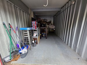 10 x 20 storage unit in Pineville, NC