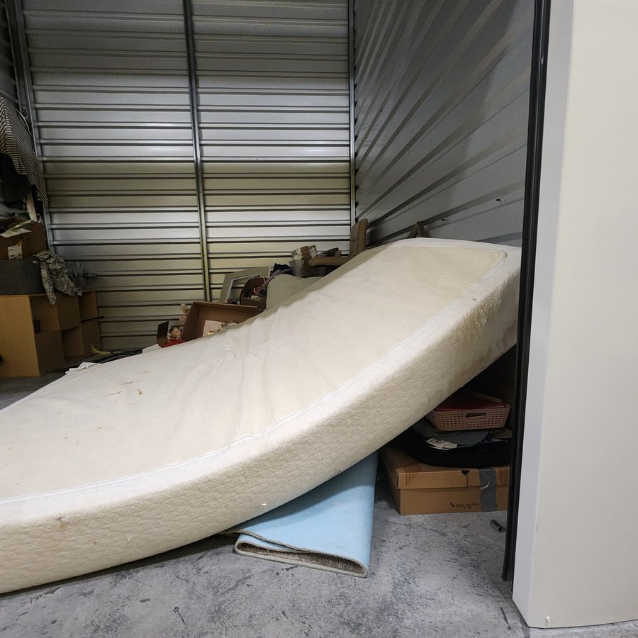 10 x 10 storage unit in Charlotte, NC
