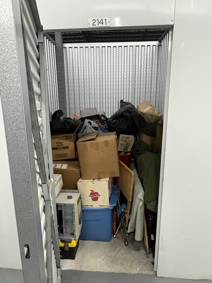 5 x 5 storage unit in West Chicago, IL