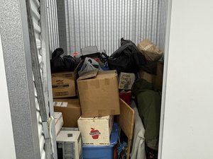 5 x 5 storage unit in West Chicago, IL