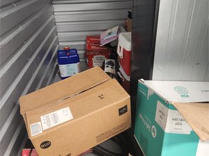 5 x 10 storage unit in West Valley City, UT