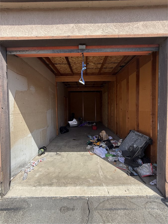 10 x 25 storage unit in Atwater, CA