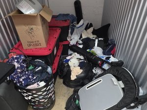 5 x 10 storage unit in Opa-locka, FL