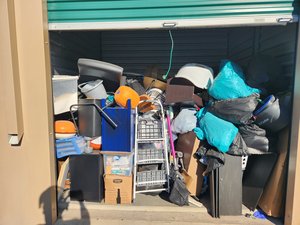 10 x 10 storage unit in Saratoga Springs, UT